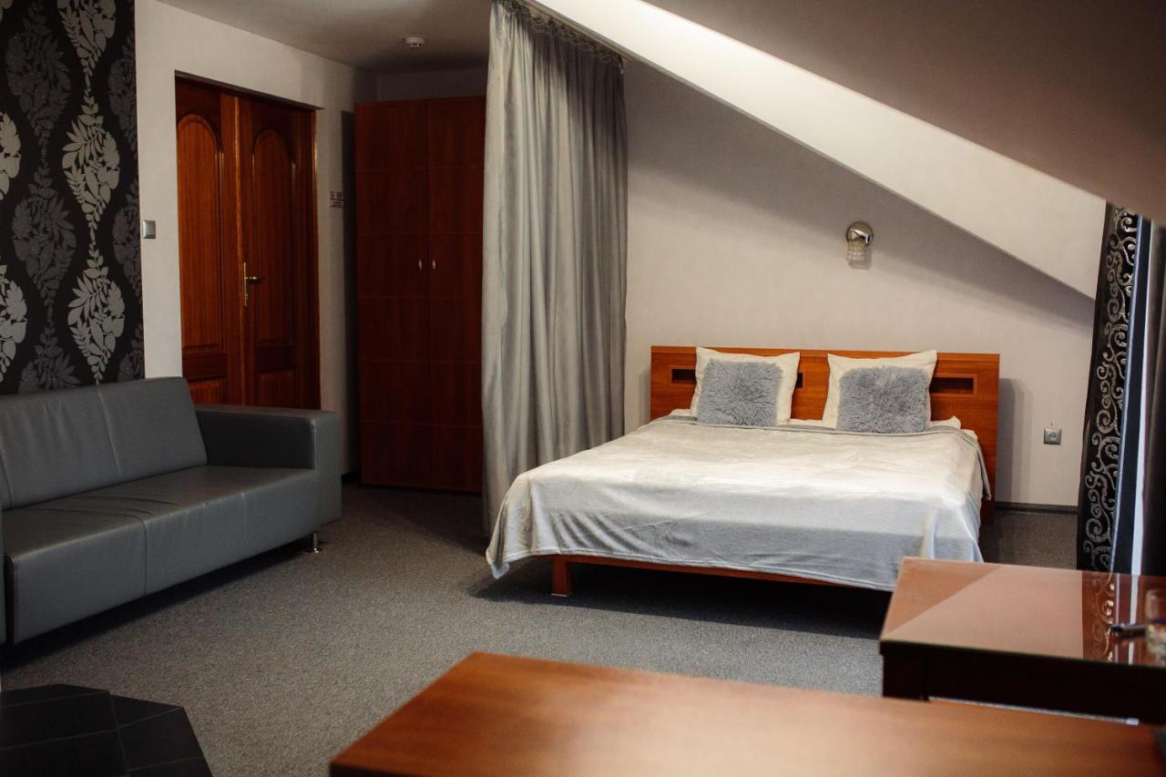 Motel Euro Lyuboml Exterior foto